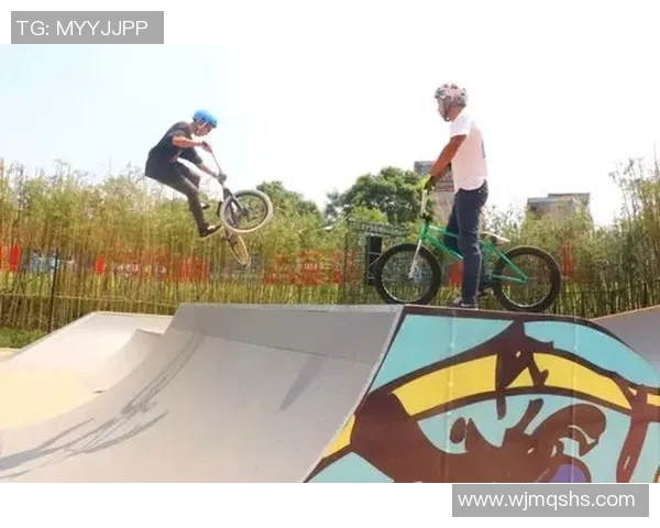 周芳专访：从初学者到滑板达人的人生旅程回顾与感悟